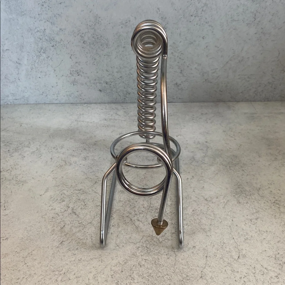 Vintage Style Spiral Wine Bottle Holder Metal Balancing Rack Home Bar Decor
